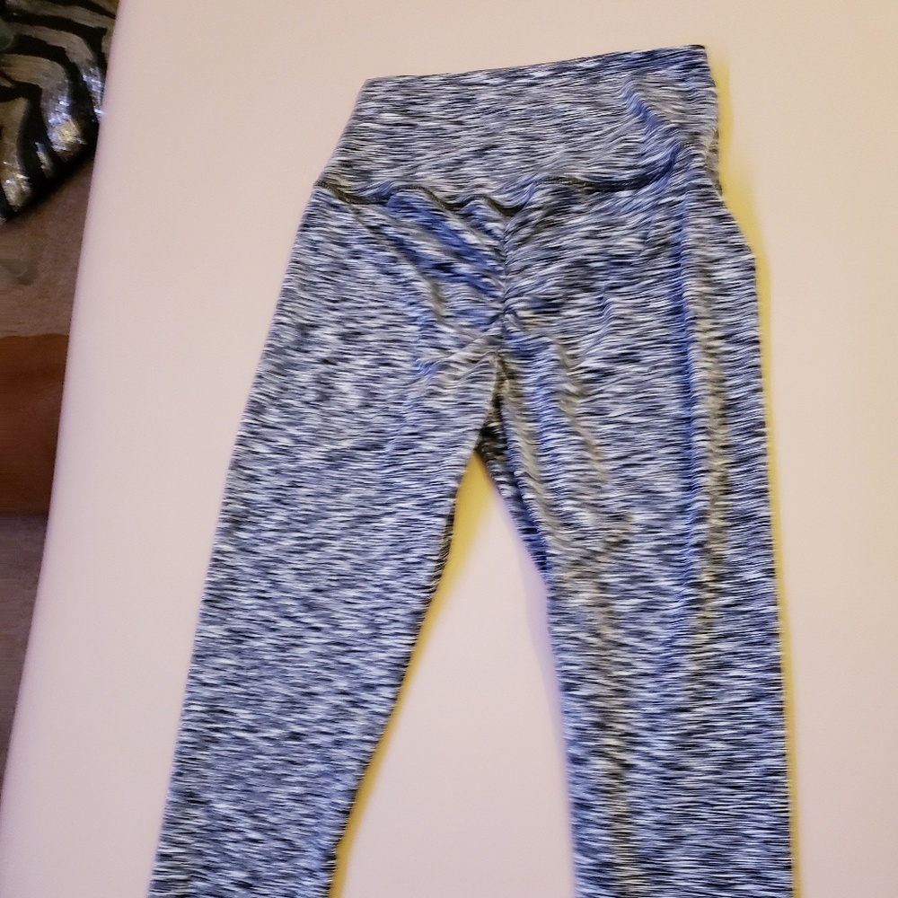 Scrunch butt leggings